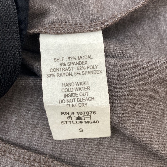 Comfy USA Modal Blouse Women's Small - Picture 9 of 9